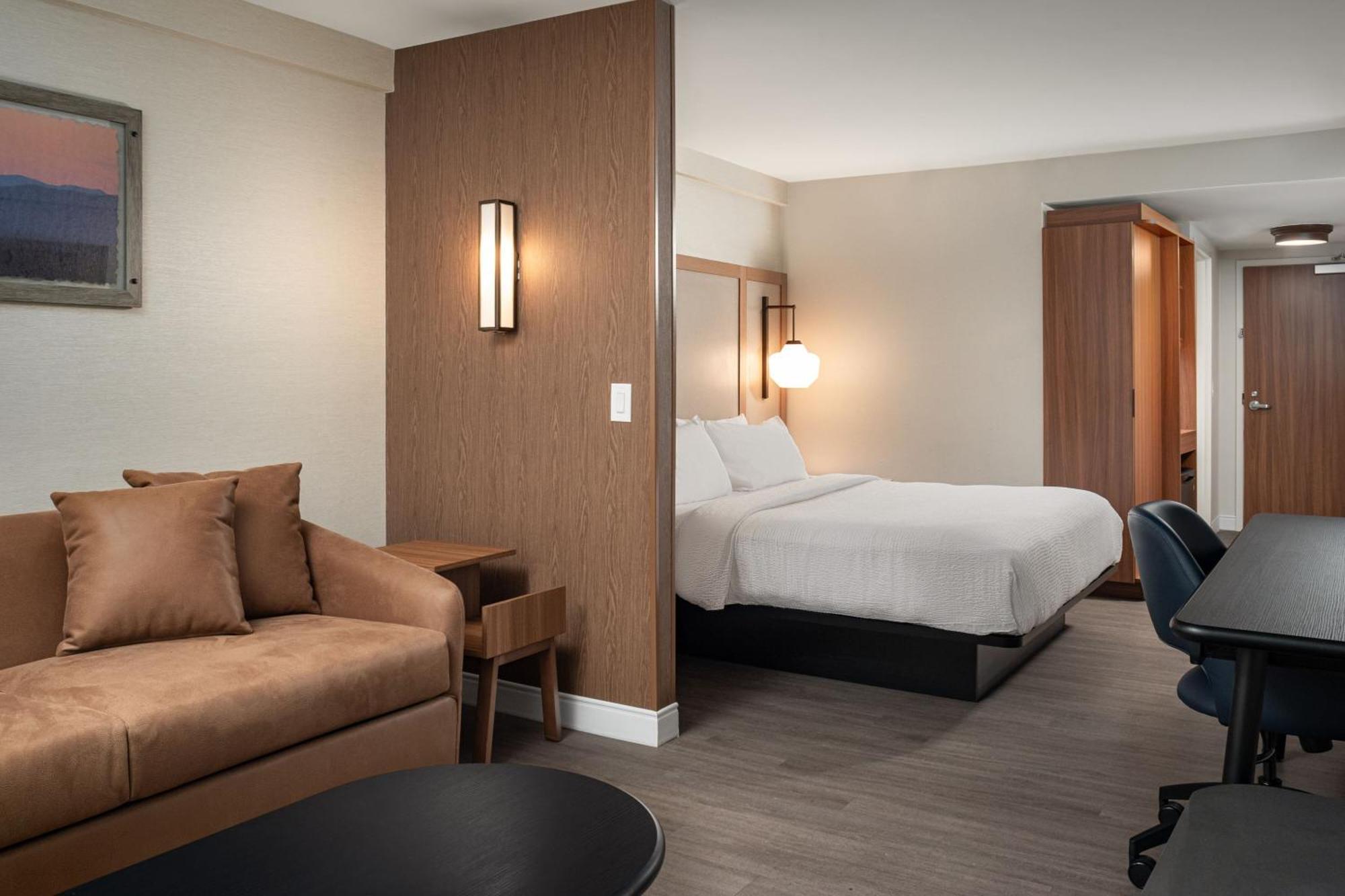 Fairfield Inn & Suites By Marriott Lexington Georgetown/College Inn Екстериор снимка