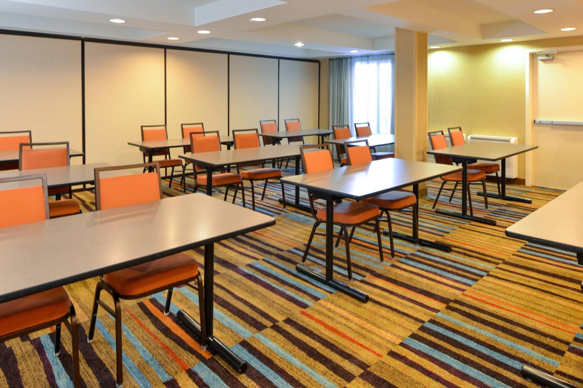 Fairfield Inn & Suites By Marriott Lexington Georgetown/College Inn Екстериор снимка